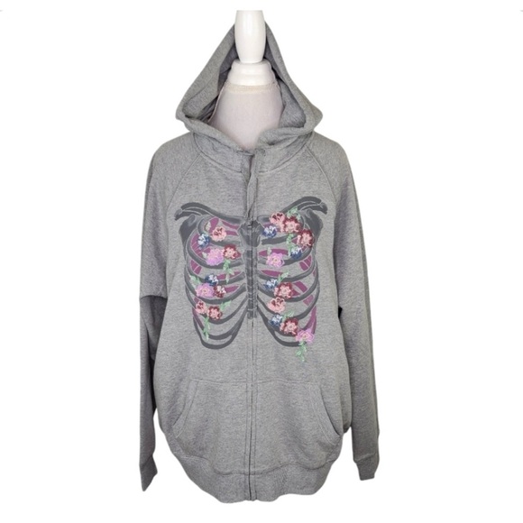 Torrid Floral Skeleton Rib Classic
Gray Full Zip Fleece Hoodie - Picture 3 of 9